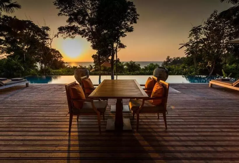 スリーベッドルーム　ヴィラ, Trisara Villas & Residences Phuket