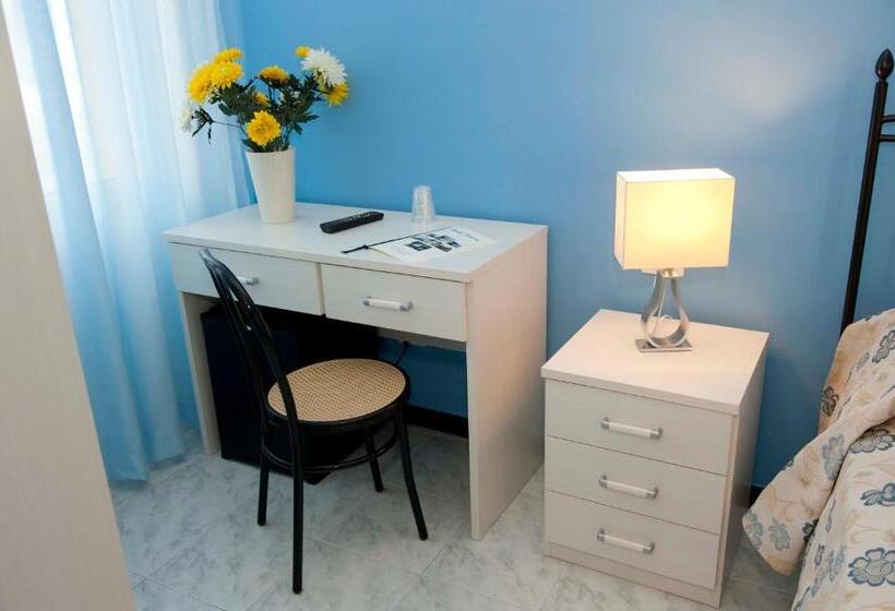 스탠다드 트리플 룸, Venere