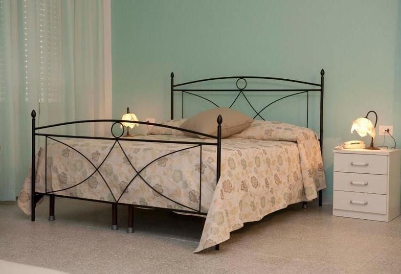 4인용 스탠다드 룸, Venere