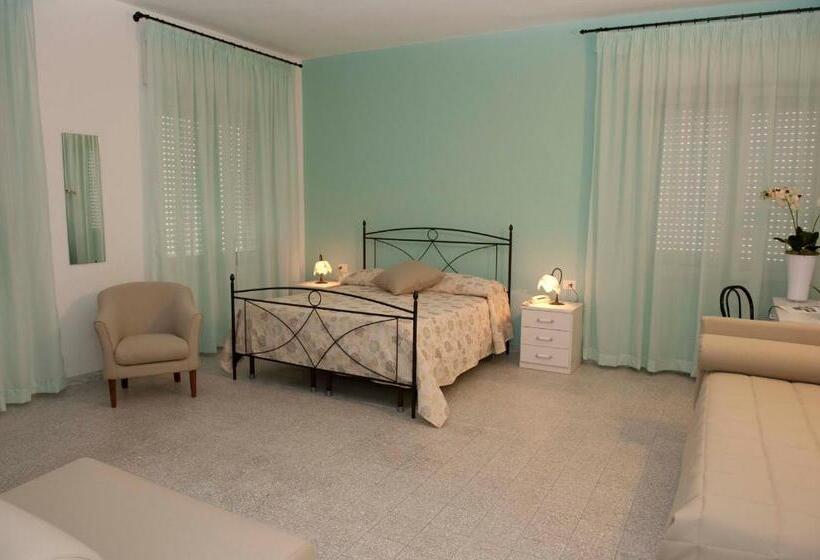 4인용 스탠다드 룸, Venere