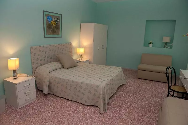 スタンダード４人部屋, Venere