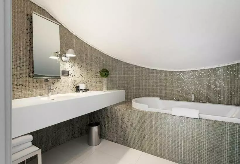 Ullakkohuone, Lhp Hotel Santa Margherita Palace & Spa