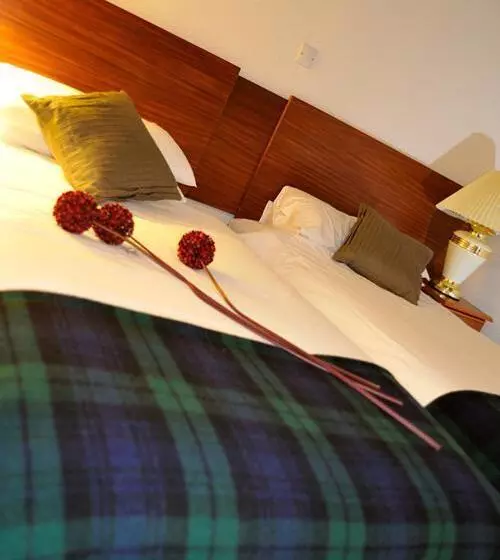 Perhehuone, Loch Ness Lodge Hotel