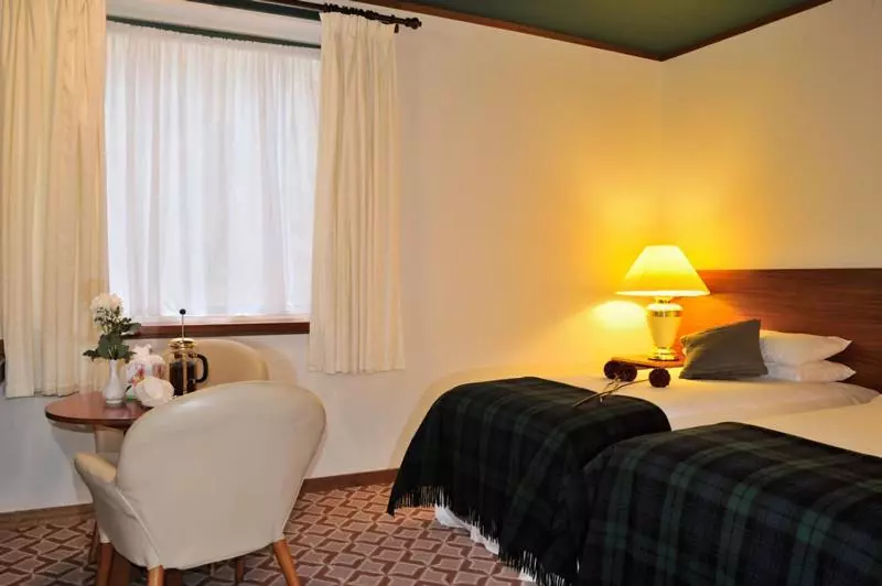 Perhehuone, Loch Ness Lodge Hotel