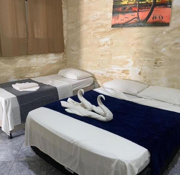 标准三人间, Pousada Casa Porto