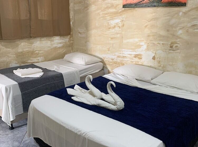 标准三人间, Pousada Casa Porto