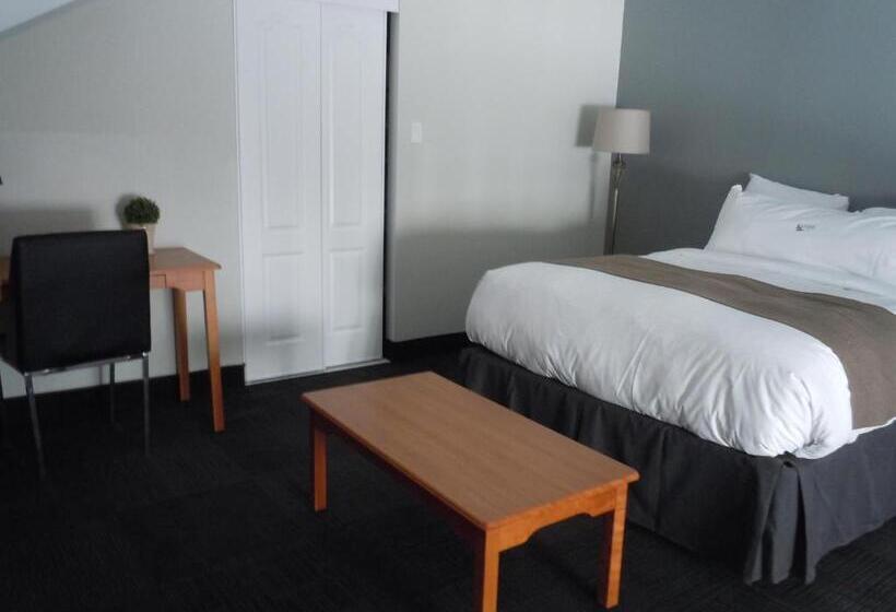 Suite Queen Bed, L Auberge Du Lac St Pierre