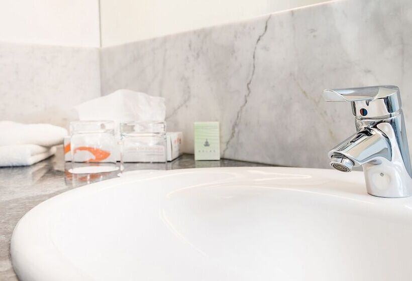 חדר קומפורט, Fontana Hotel Wiesbaden