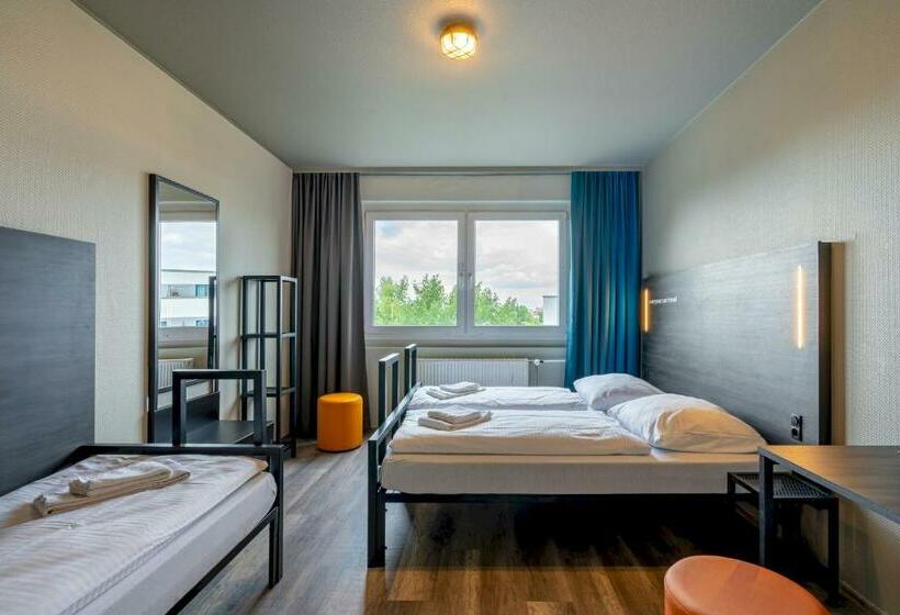 اتاق استاندارد سه نفره, a&o Berlin Kolumbus