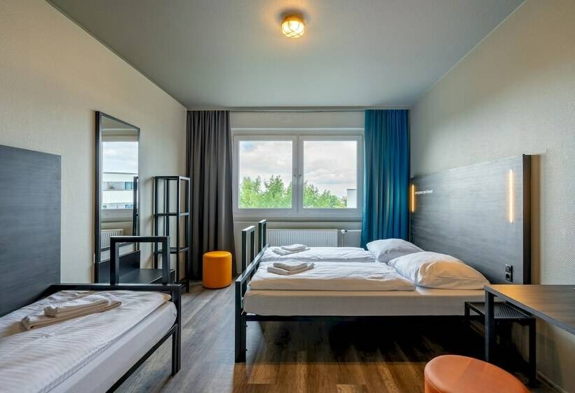اتاق استاندارد سه نفره, a&o Berlin Kolumbus
