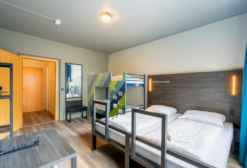اتاق استاندارد چهار تخته, a&o Berlin Kolumbus