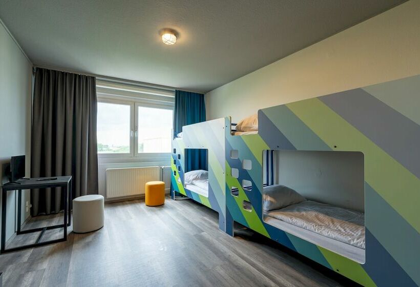 اتاق استاندارد چهار تخته, a&o Berlin Kolumbus