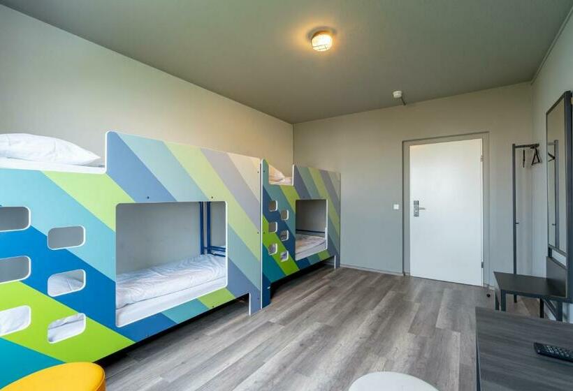 تختخواب در اتاق مشترک, a&o Berlin Kolumbus