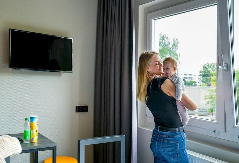 اتاق استاندارد, a&o Berlin Kolumbus