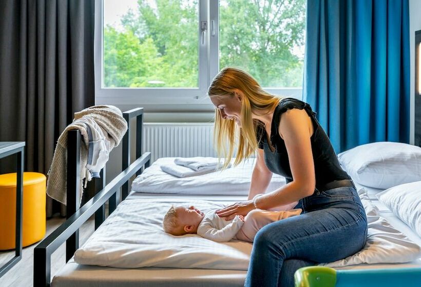 اتاق استاندارد, a&o Berlin Kolumbus