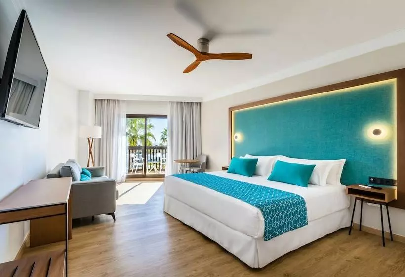 اتاق سوپریور با چشم‌انداز دریا, Barcelo Cabo de Gata