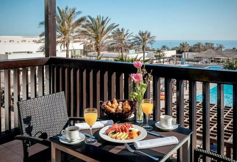 اتاق سوپریور با چشم‌انداز دریا, Barcelo Cabo de Gata