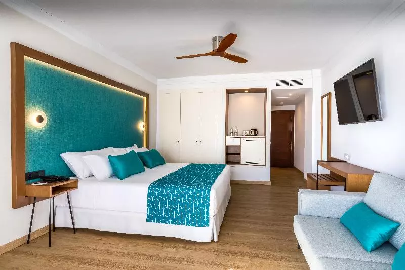 اتاق لوکس, Barcelo Cabo de Gata