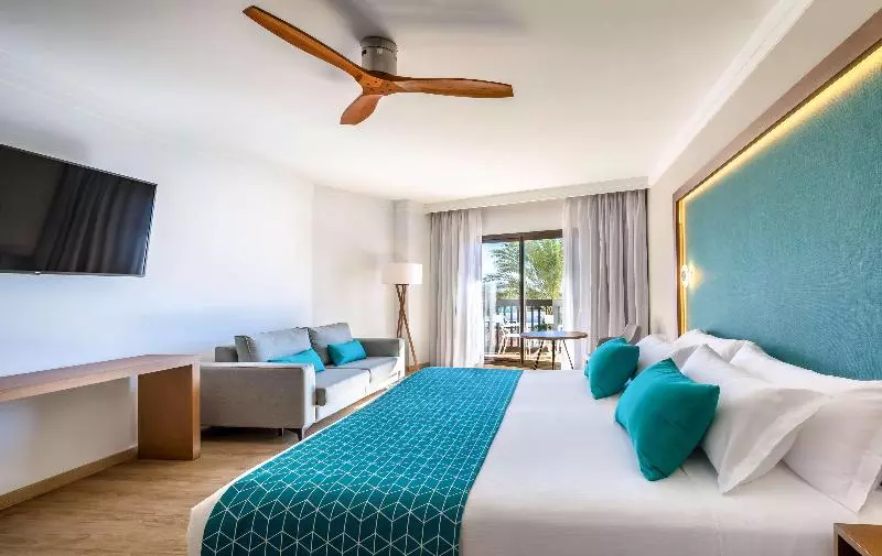 اتاق لوکس, Barcelo Cabo de Gata