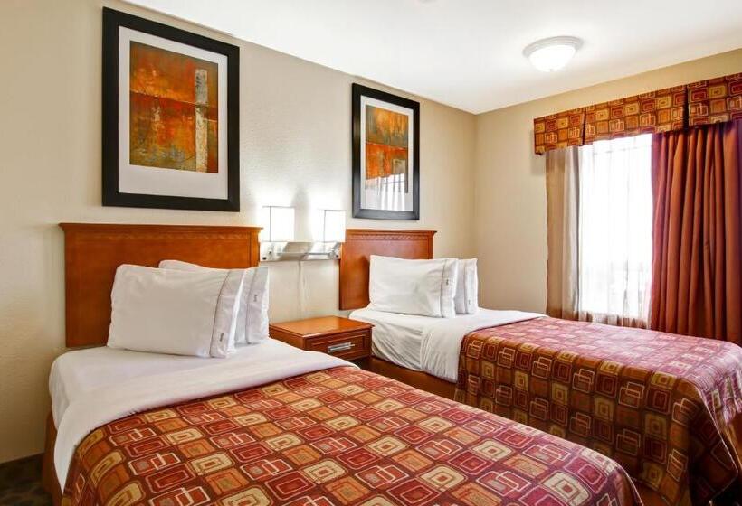 סוויטה משפחתית, Canalta Rocky Mountain House