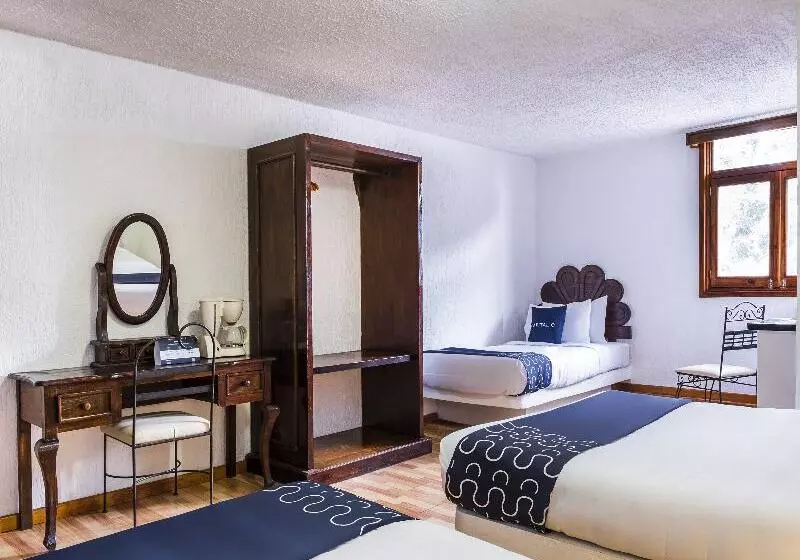 スタンダード４人部屋, Capital O Hotel Central, Xalapa