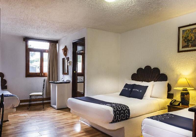 スタンダード４人部屋, Capital O Hotel Central, Xalapa