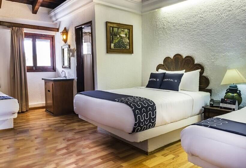 スタンダードトリプルルーム, Capital O Hotel Central, Xalapa