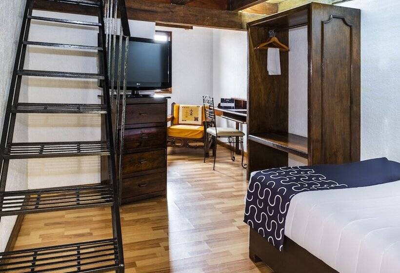 エコノミー４人部屋, Capital O Hotel Central, Xalapa