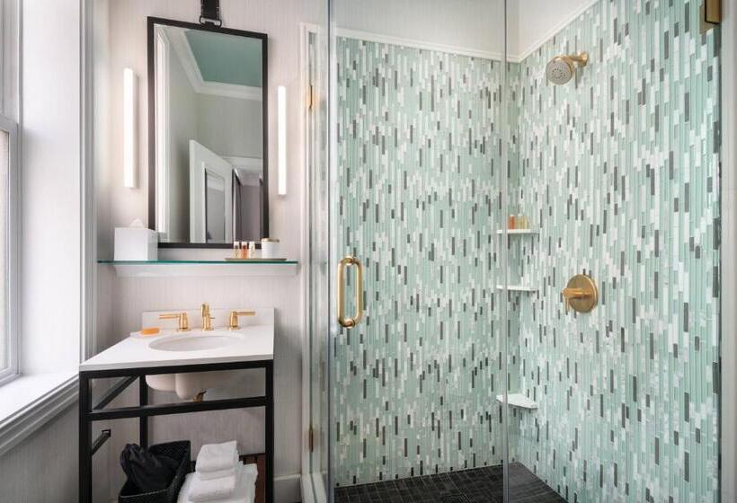 غرفة قياسية سرير كينج لذوى الإحتياجات الخاصة, Courtyard By Marriott San Francisco Downtown/van Ness Ave