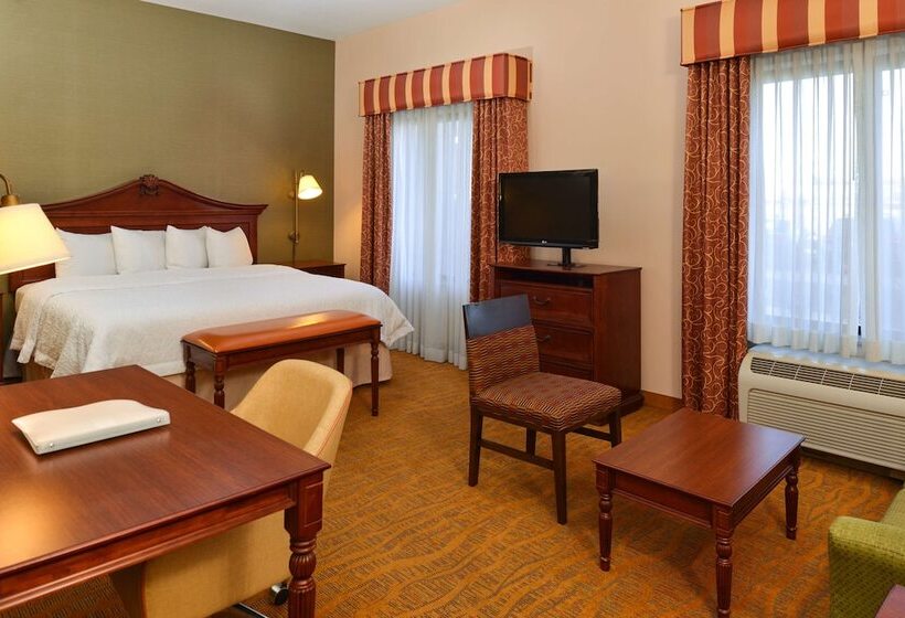 Студия Стандарт, Hampton Inn & Suites Albuquerque Coors Road