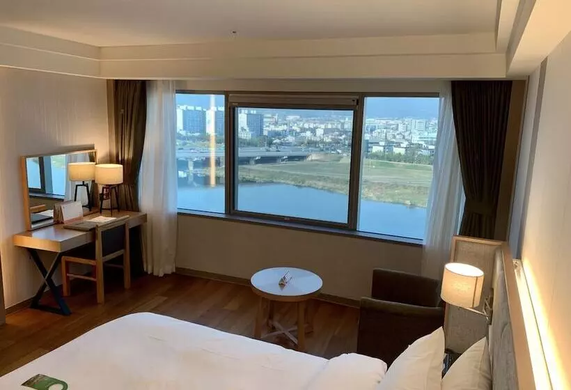 デラックスルーム, Interburgo Daegu