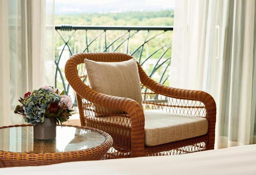 Семейный Номер Deluxe, Lotte Hotel Jeju