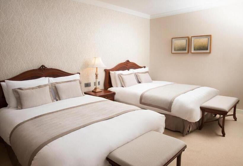 Семейный Номер Вид на Сад, Lotte Hotel Jeju