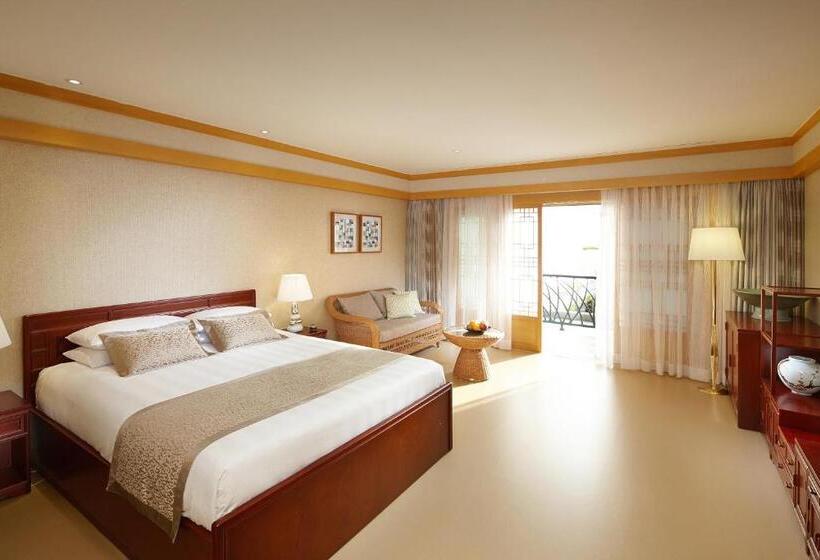 Семейный Номер, Lotte Hotel Jeju