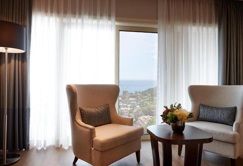 سوییت خانوادگی, Lotte Hotel Jeju
