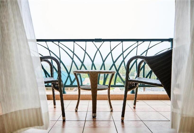 Четырехместный Номер Deluxe, Lotte Hotel Jeju