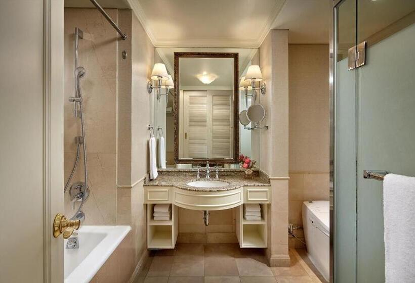 Номер Deluxe Вид на Сад, Lotte Hotel Jeju