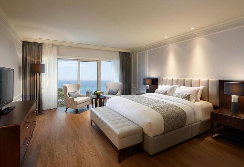 Люкс Премиум Вид на Море, Lotte Hotel Jeju
