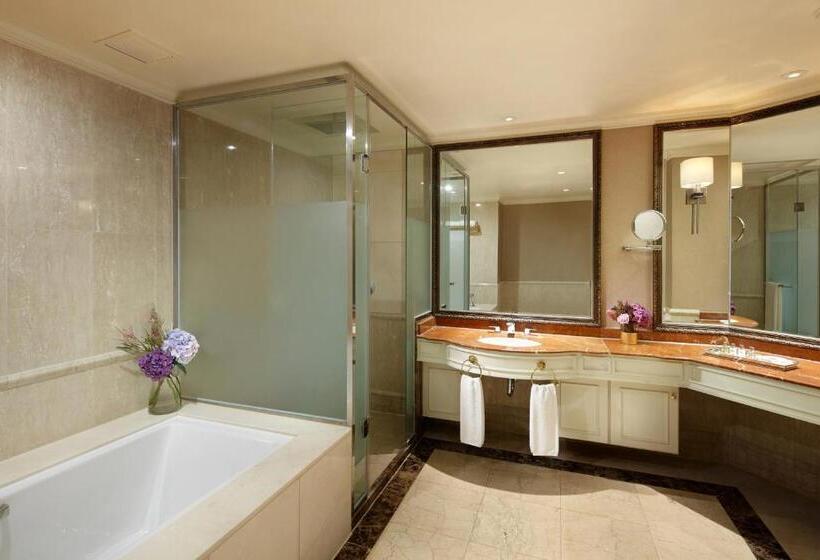 Люкс Премиум Вид на Море, Lotte Hotel Jeju