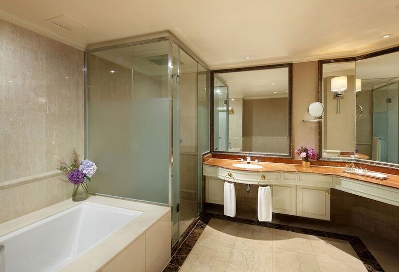 Люкс Повышенной Комфортности, Lotte Hotel Jeju