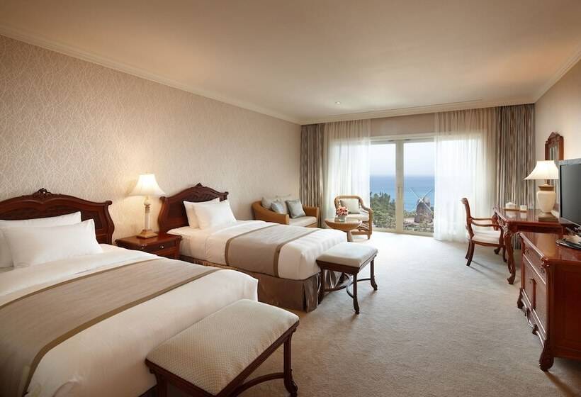Номер Премиум, Lotte Hotel Jeju
