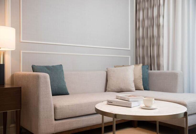 Номер Deluxe с Террасой, Lotte Hotel Jeju