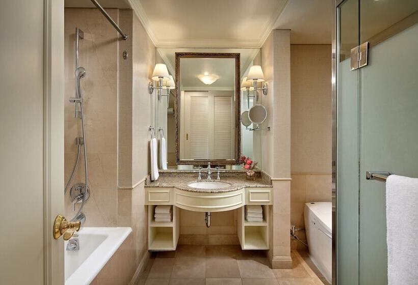 Семейный Номер, Lotte Hotel Jeju