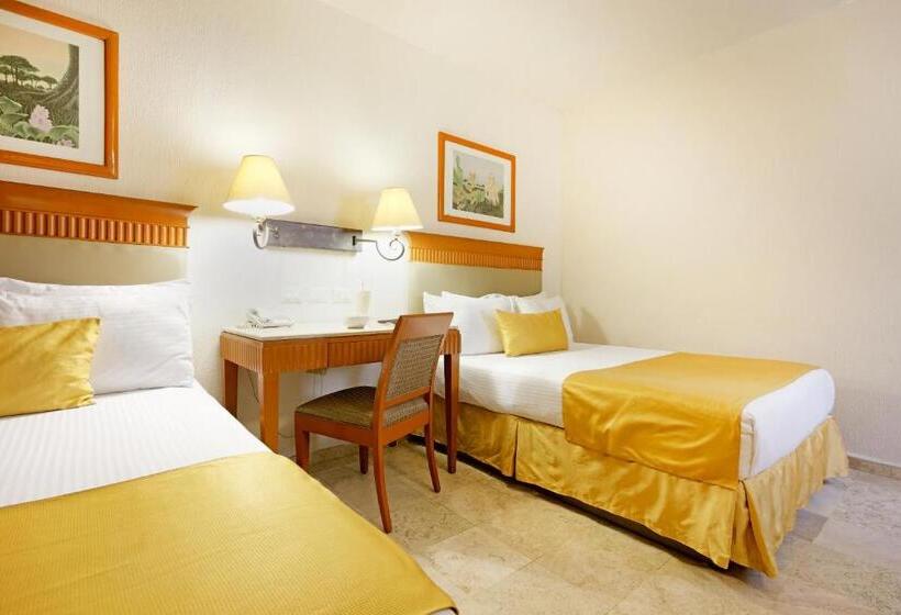 اتاق اجرایی, Olmeca Plaza