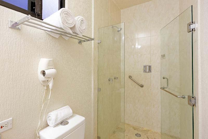 اتاق اجرایی, Olmeca Plaza