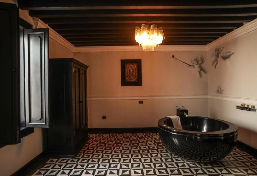 جناح ديلوكس سرير كينج, Quinta Esencia