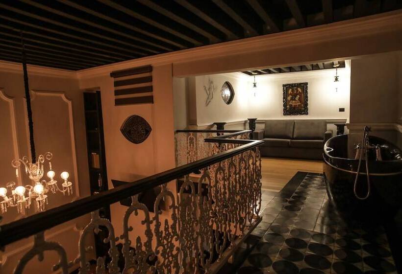 غرفة قياسية, Quinta Esencia