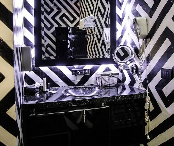 جناح, Quinta Esencia