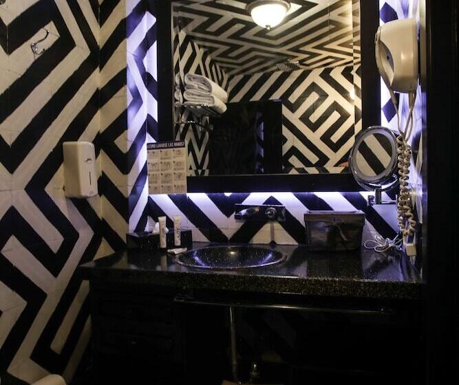 جناح مزوَّد بشرفة, Quinta Esencia