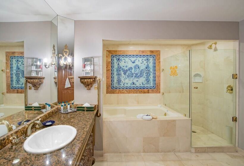 جناح سرير كينج, Quinta Real Saltillo